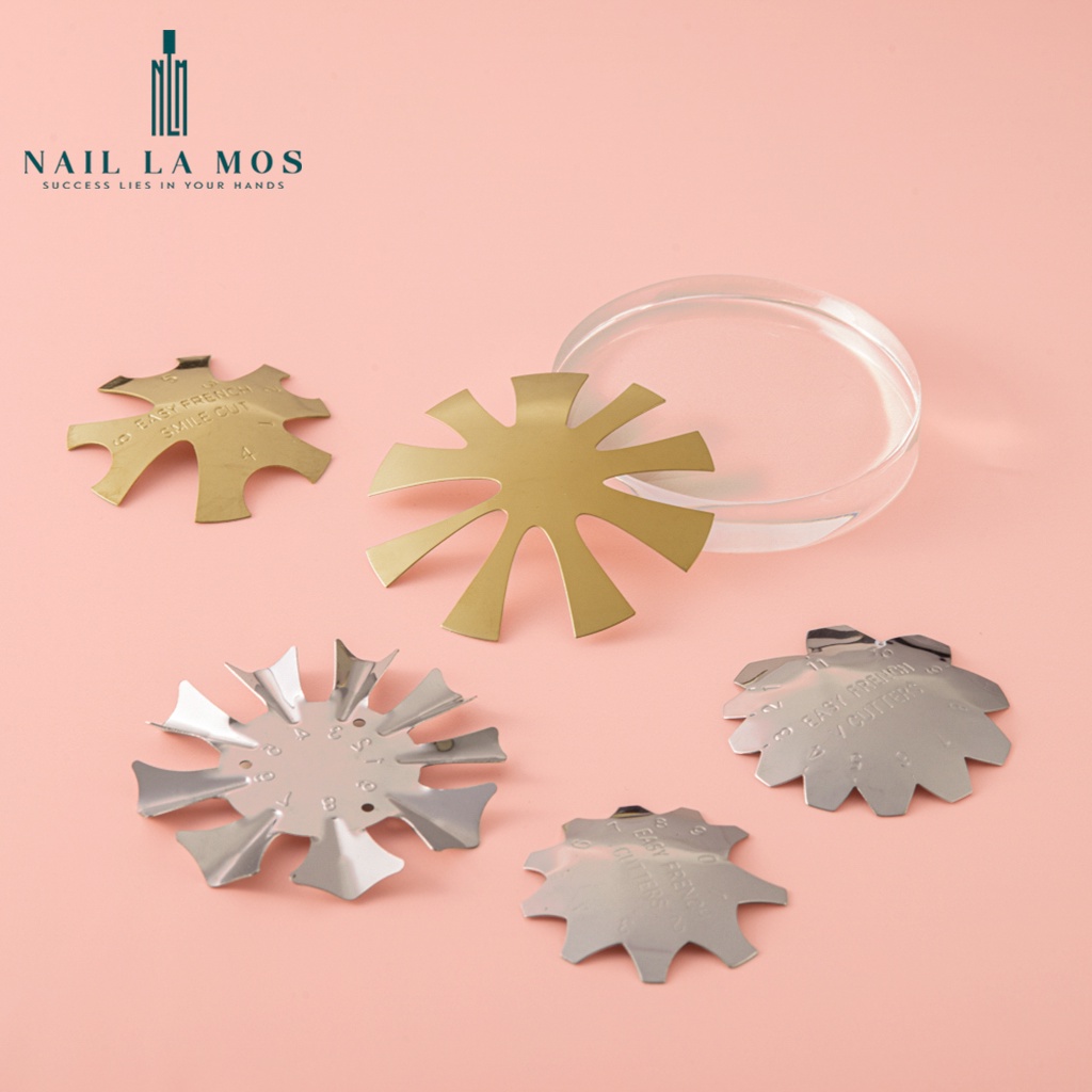 Khuôn cắt bột nail - khuôn inox cắt bột hình tròn tạo french đầu móng nhanh, đẹp (lẻ chiếc)