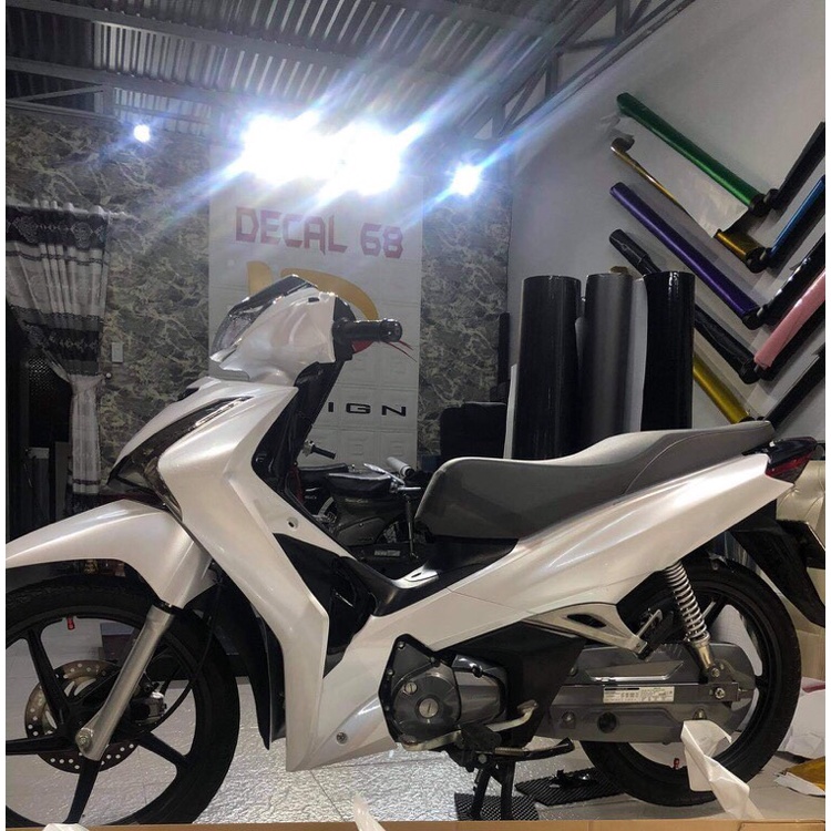 Decal trắng ngọc trai ánh kim, dán xe máy, oto, dán điện thoại,laptop,