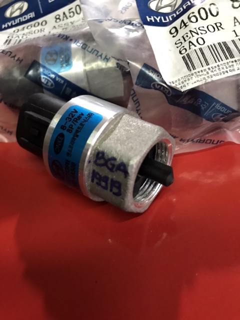 Cảm biến tốc độ 946008A500 cho Univer, County, Mighty