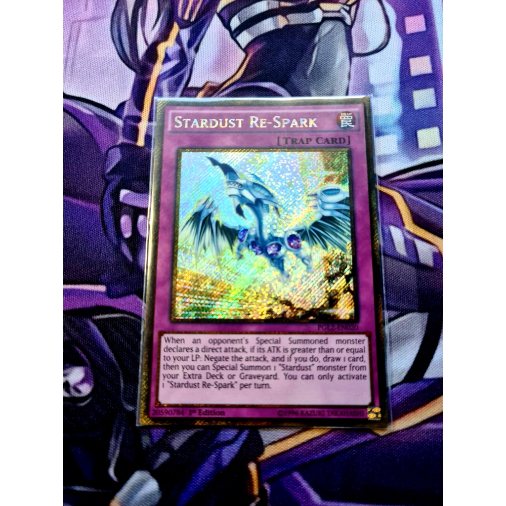 Thẻ Bài Yugioh Trap Stardust Re-Spark - PGL2-EN020 - Gold Secret Rare