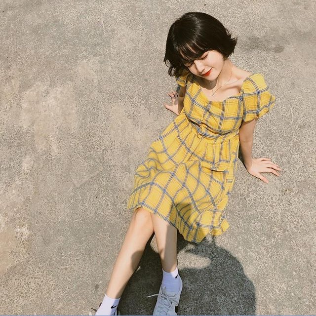 Váy kẻ caro