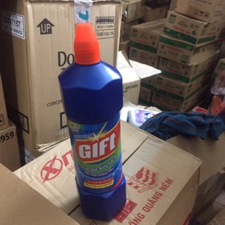 Nước tẩy bồn cầu gift 900ml