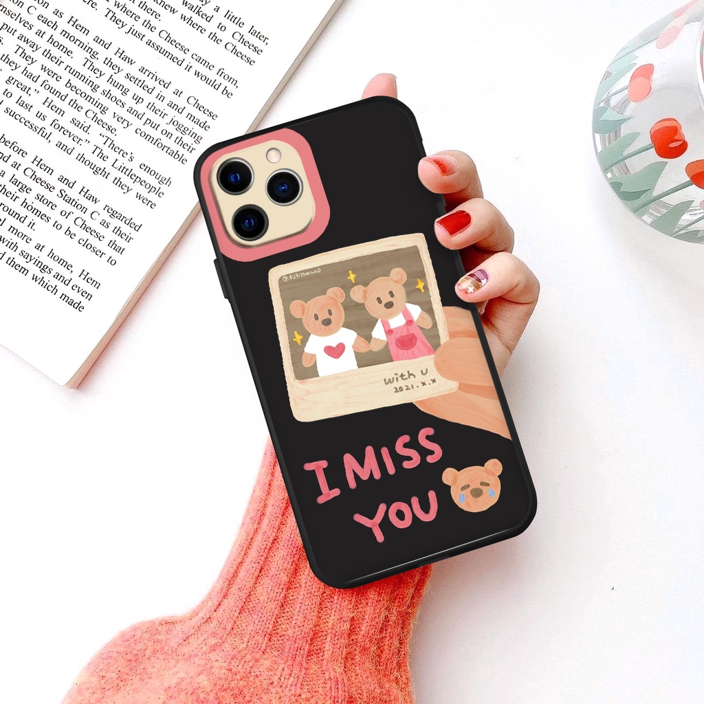 ỐP IPHONE BẢO VỆ CAM CHỐNG VÂN TAY CHỐNG BỤI vuông cạnh ốp lưng 12 pro max Gấu yếm hồng full case 6 đến 13promax tr256