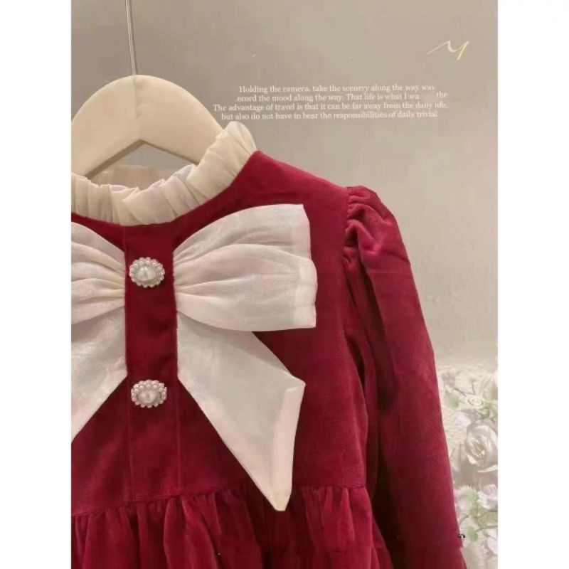 Váy nhung đỏ nơ trắng cho bé