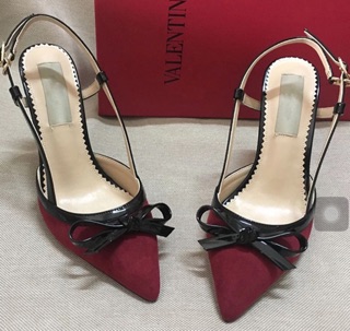 Giày vltn gót nhọn mũi nơ da lộn lẻ size