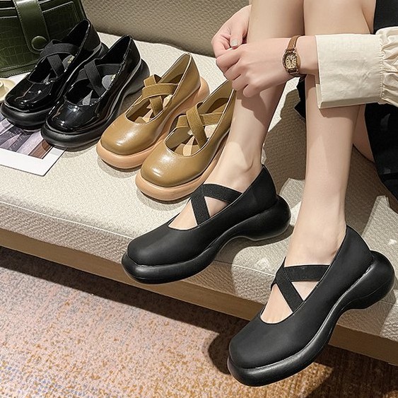[ Mã 66CBSALE giảm 30K đơn 200K] Giày Thể Thao Nữ Đế Dày Thời Trang Năng Động | BigBuy360 - bigbuy360.vn