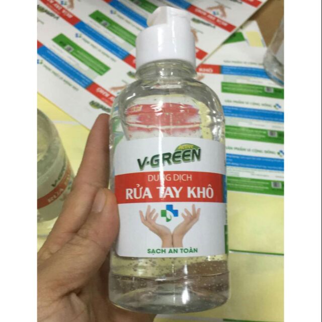 Nước Rửa Tay Khô Diệt Khuẩn V Green 250ml