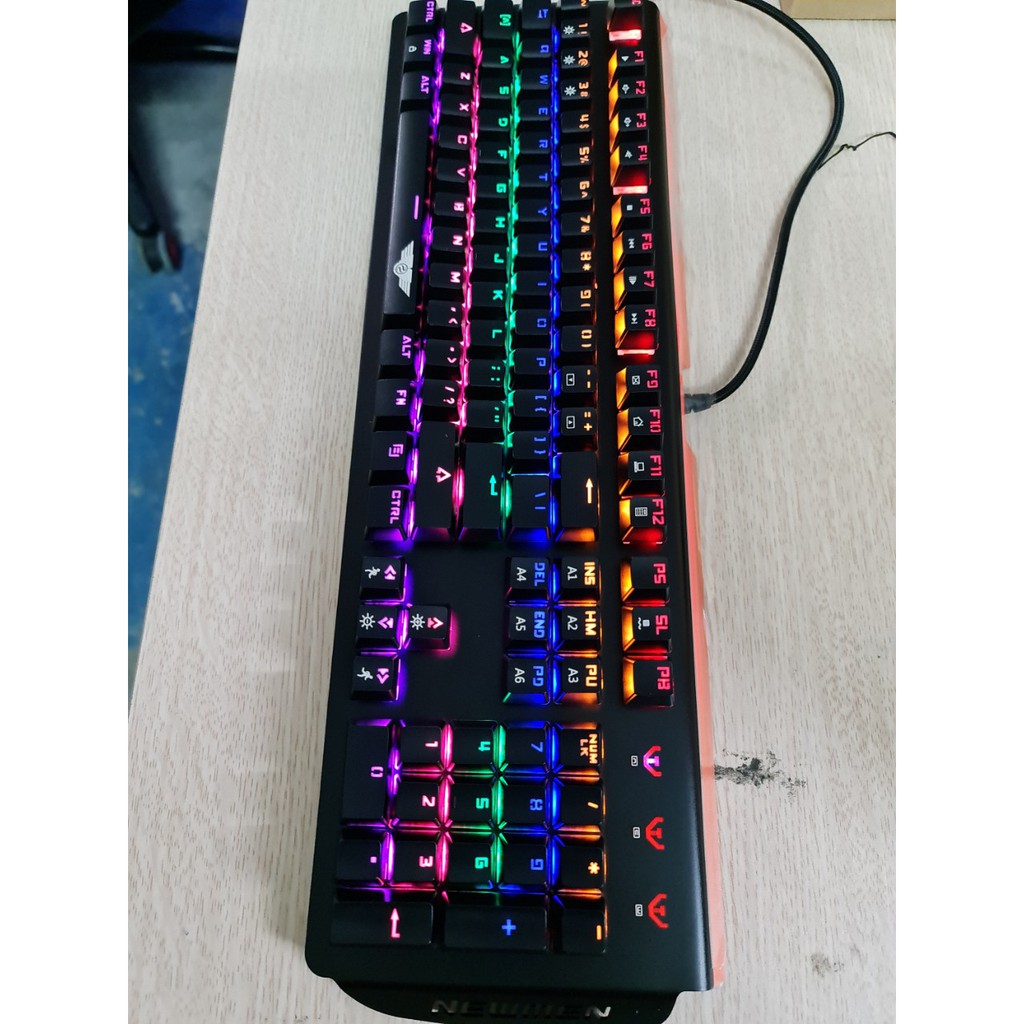 Bàn phím cơ Newmen GM368 - Hàng Chính Hãng