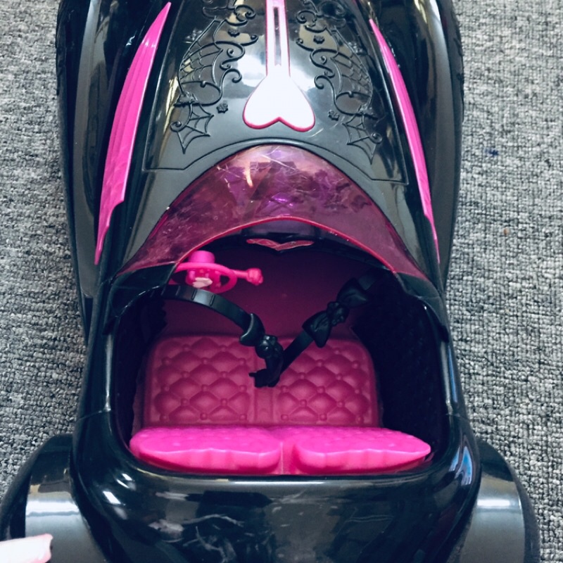 BB7-xe ô tô dành cho MONSTER HIGH