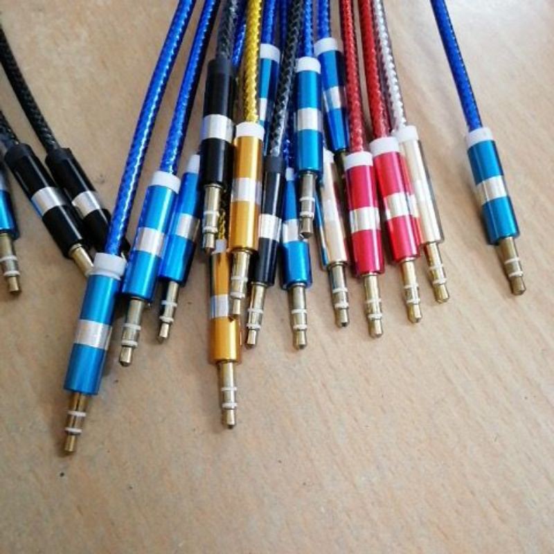 Dây cáp âm thanh Audio 3.5 mm 2 đầu đực dài 1m