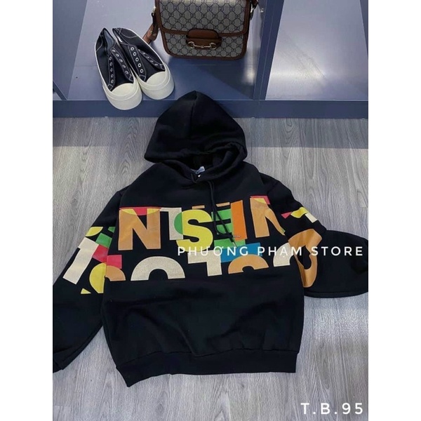Áo nỉ hoodie đen chữ sắc màu cá tính | BigBuy360 - bigbuy360.vn