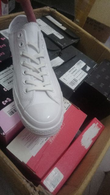 Giày converse 70s da trắng size 41.5 42 42.5 real new