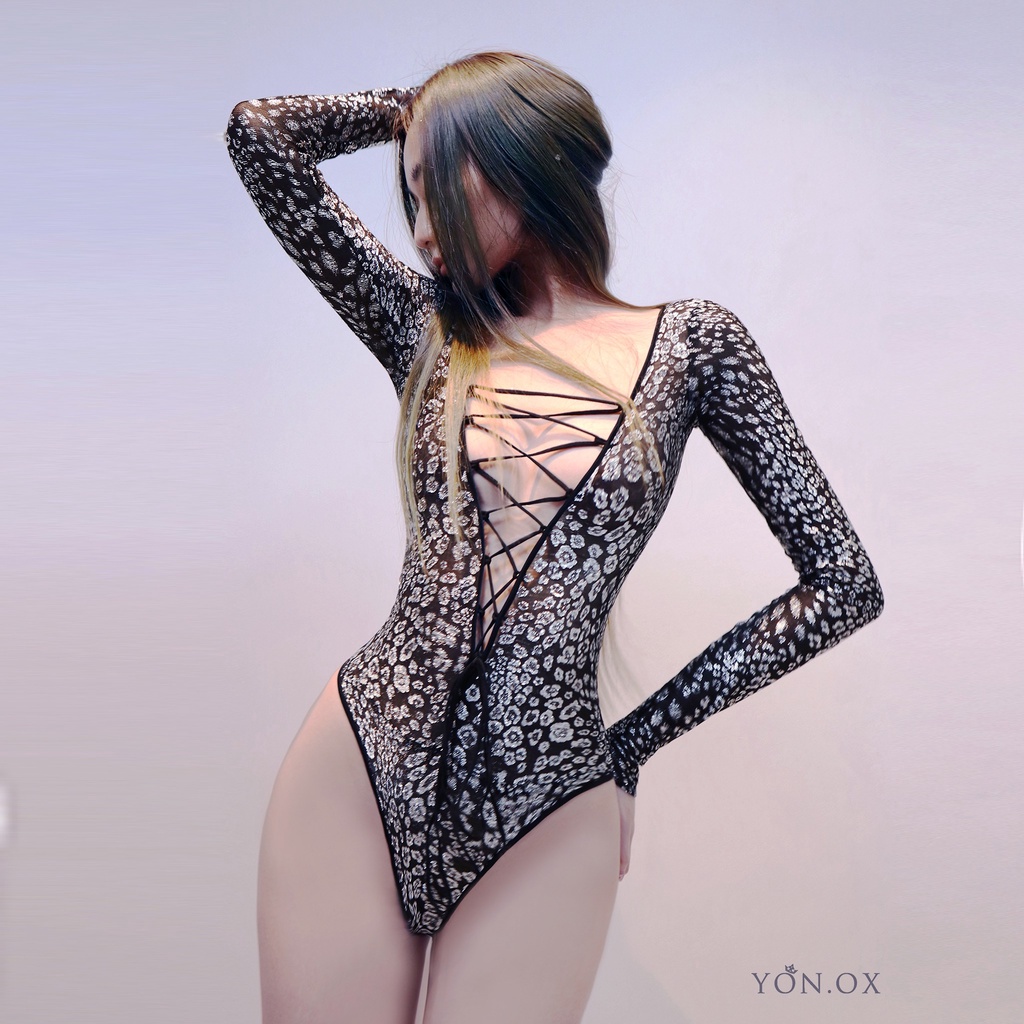 BLACK GEMS JUMP DÀNH CHO NỮ ĐỘC QUYỀN