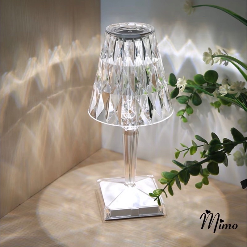 Đèn Pha Lê 3 chế độ sáng và 16 chế độ sáng -có cáp sạc usb