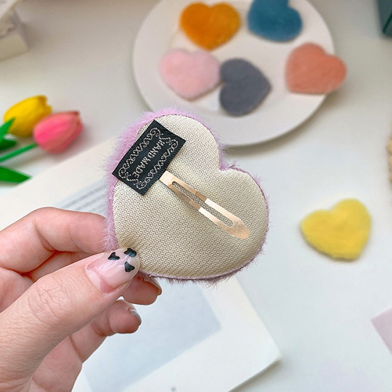 Kẹp Tóc Hình Trái Tim Bằng Lông Nhung Dễ Thương Xinh Xắn Dành Cho Nữ