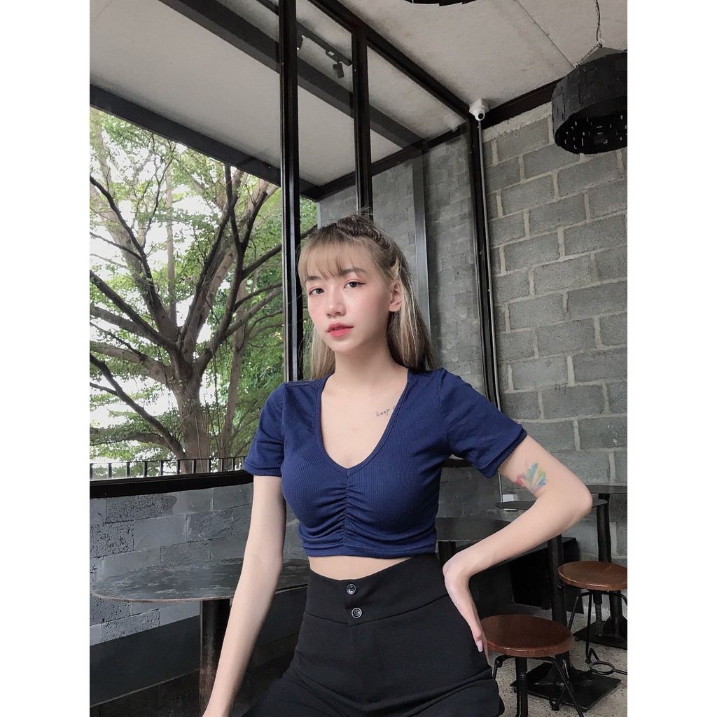 Áo nhún ngực tay ngắn