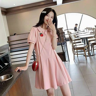 Đầm thêu trái dâu nút