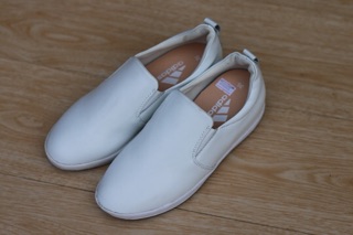 Giày slipon