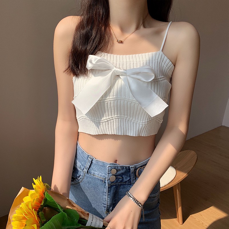 Áo croptop hai dây nơ ngực