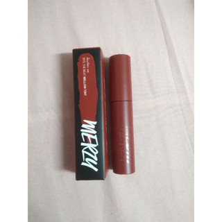 Son kem lỳ merzy m5