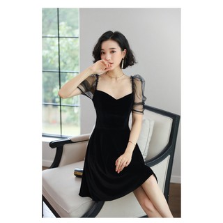 Váy xòe tay bồng phối ren