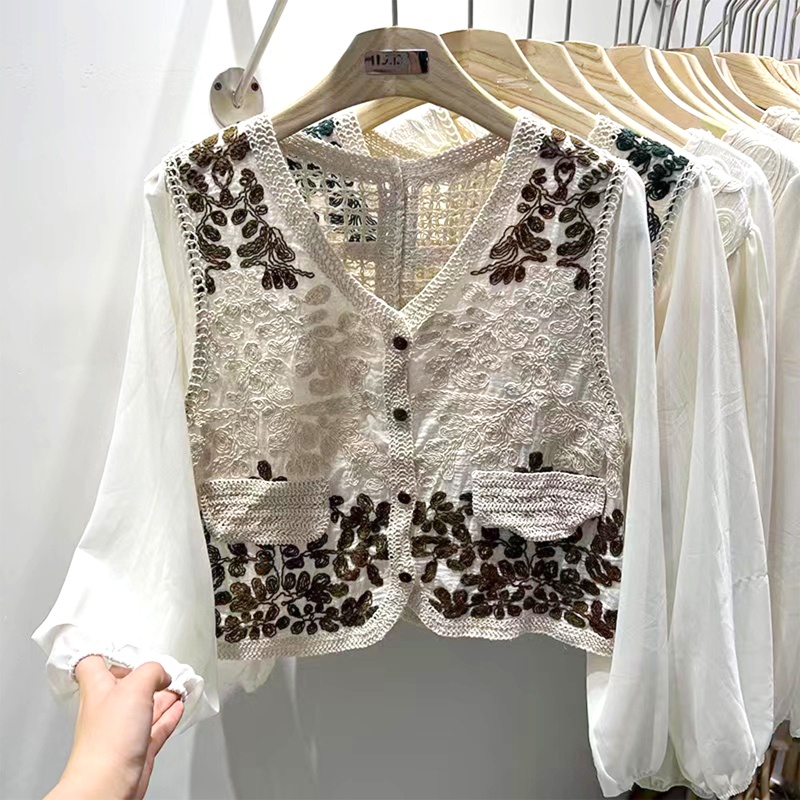 Áo Khoác Cardigan Vải Chiffon Cổ V Tay Phồng Thêu Hoa Phối Nút Màu Sắc Tương Phản Thời Trang Mùa Thu Cho Nữ