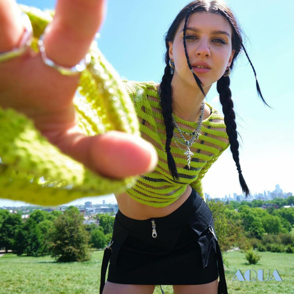 Áo Croptop Dệt Kim Tay Dài Cổ Tròn Xuyên Thấu Kẻ Sọc Ngang Thời Trang Mùa Hè Cho Bạn Gái