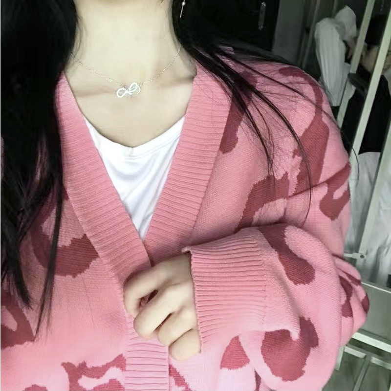 Áo Len Cardigan nữ Hàn Quốc màu hồng nữ tính form rộng cổ chữ v phong cách cá tính thời trang GileShop M63HD | BigBuy360 - bigbuy360.vn