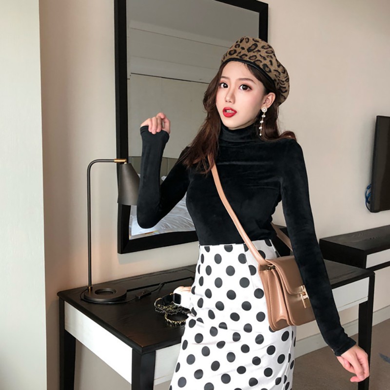 Áo len dáng ôm tay dài màu trơn làm từ vải nhung sang trọng dành cho phái nữ