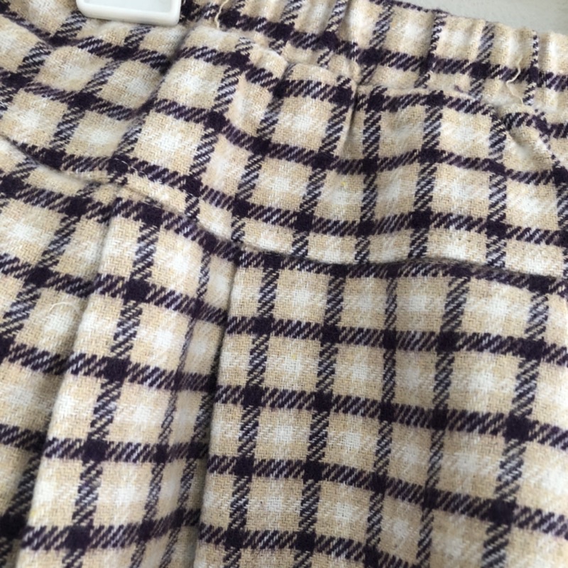 Chân váy dạ xoè cho bé gái