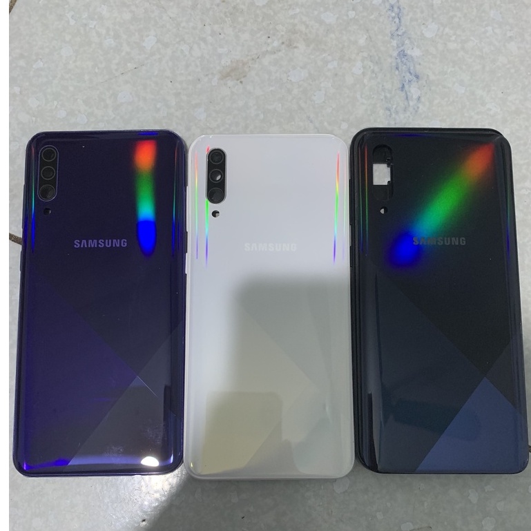 Bộ vỏ samsung a30s gồm : lưng,sườn,kính cam