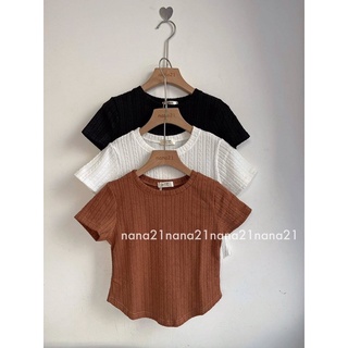 Pull croptop hoạ tiết Nana21 Nanastore21