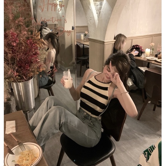 Áo hai dây dệt kim kẻ sọc phong cách retro thời trang Hàn Quốc cho nữ