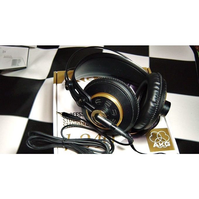 Tai nghe kiểm âm AKG - K240 Studio new box