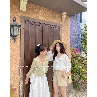 Sơ mi đũi cổ tròn thêu hoa