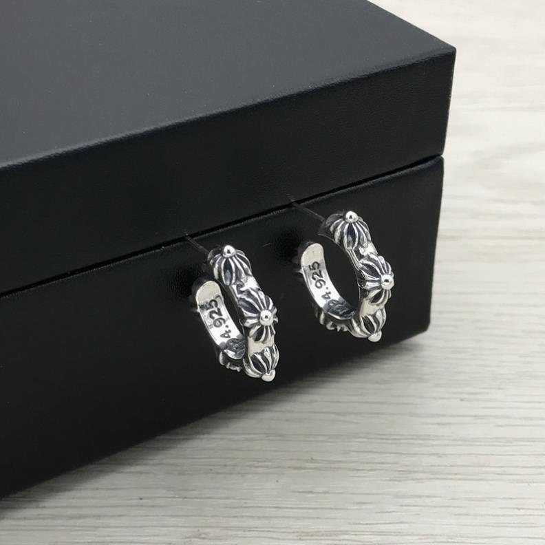 Khuyên tai Chrome heart, khuyên tai bạc tròn ,hoa tai họa tiết 5 bông nổi , Trang sức bạc cao cấp HHST00 Mã K0009