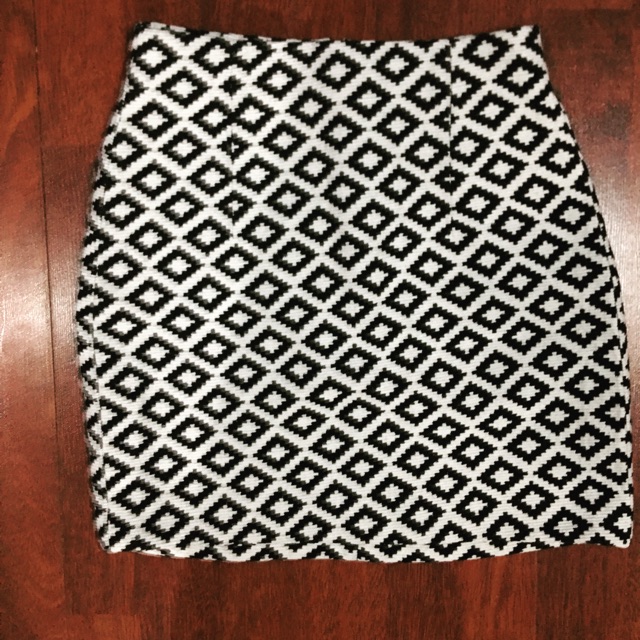 Pass chân váy zara auth size xs
