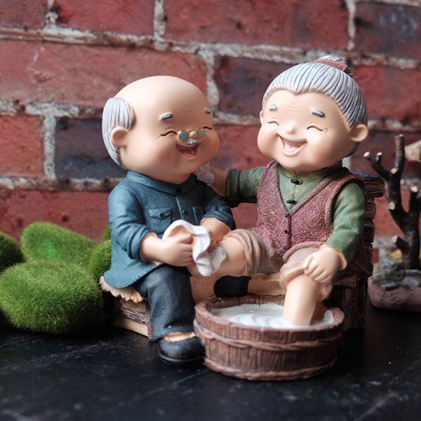 Tượng ông bà anh trang trí mẫu mới