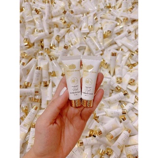 tuýp test kem chống nắng hoàng cung magic skin 12ml