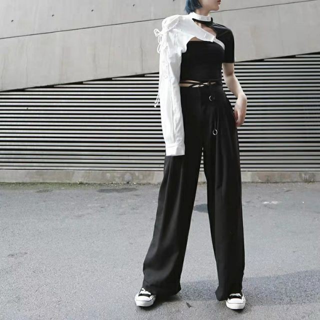 Áo què ống dài tay một bên chéo vai phá cách Lisa BLACKPINK dance cover | BigBuy360 - bigbuy360.vn