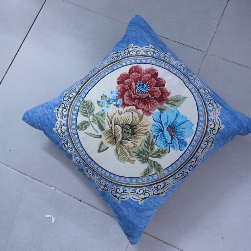 Combo 3 gối và 5 gối tựa thảm trải ghế tây âu giá rẻ.SHOP VUTHITHOM