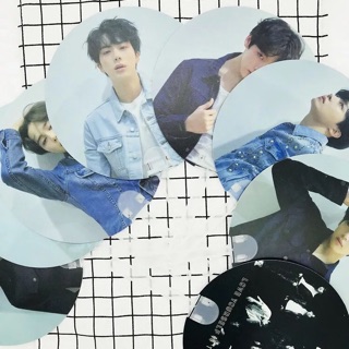 Quạt BTS Love Yourself Tear