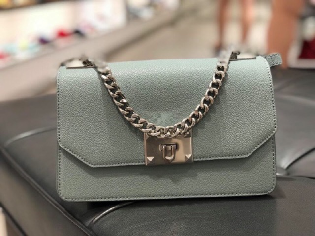 Túi new Charles and keith