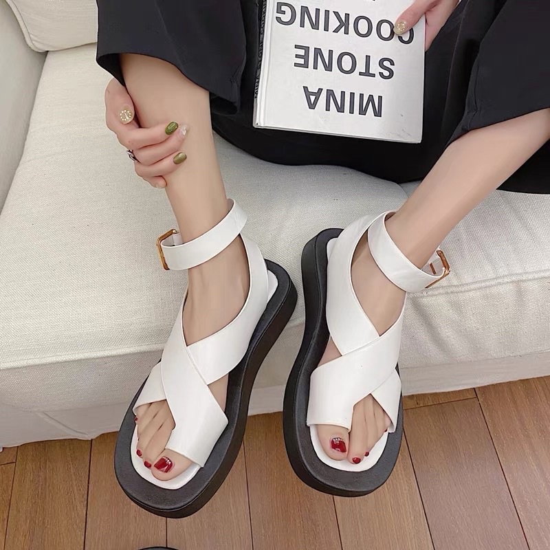 Sandan nữ cao su quai chéo xỏ ngón style Hàn