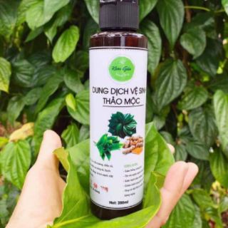 Dung dịch vệ sinh thảo mộc