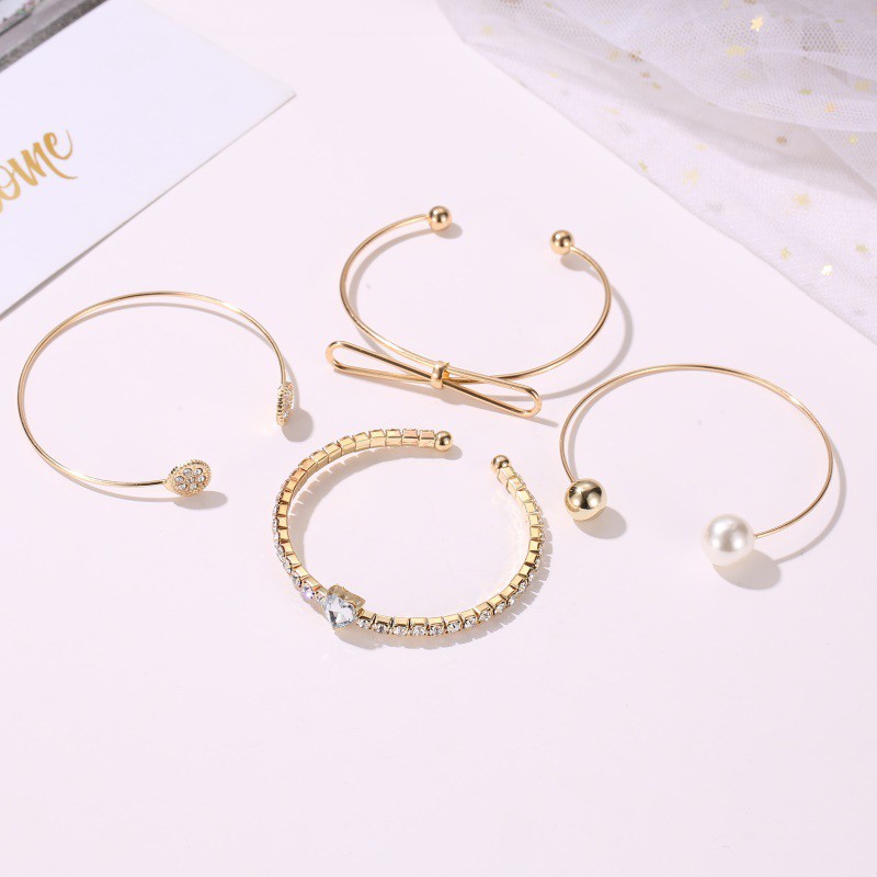 [Mã FASHIONT4FA2 giảm 10K đơn 50K] Set Vòng Tay Bốn Món Có Thể Điều Chỉnh Kích Thước Xinh Xắn Cho Nữ