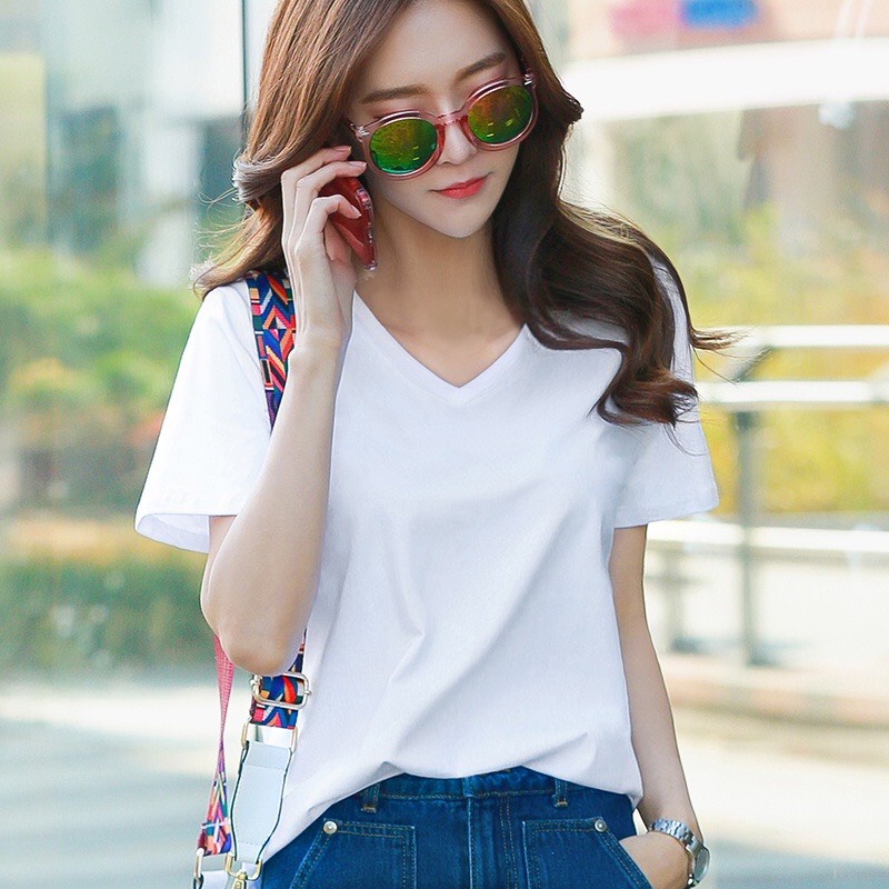 Áo phông nữ ELY trơn cổ tim ngắn tay dáng suông cotton basic đẹp trắng cao cấp, áo  thun nữ cổ V cộc tay đen ELY205
