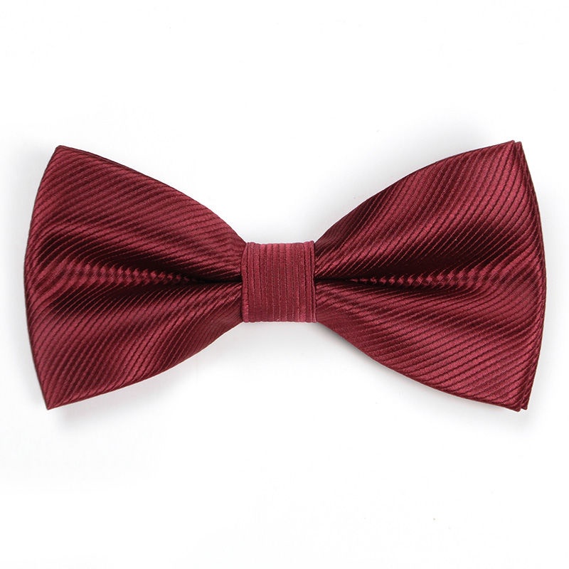 Nơ Nhiều Màu Sắc Gắn Cổ Áo Vest Dành Cho Chú Rể