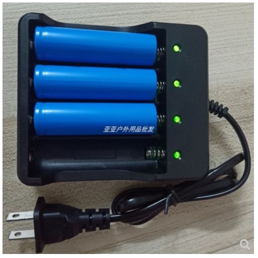 Đế sạc pin 18650, cục sạc pin 18650 loại 4 viên