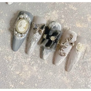 Set trai nửa đính móng làm nail